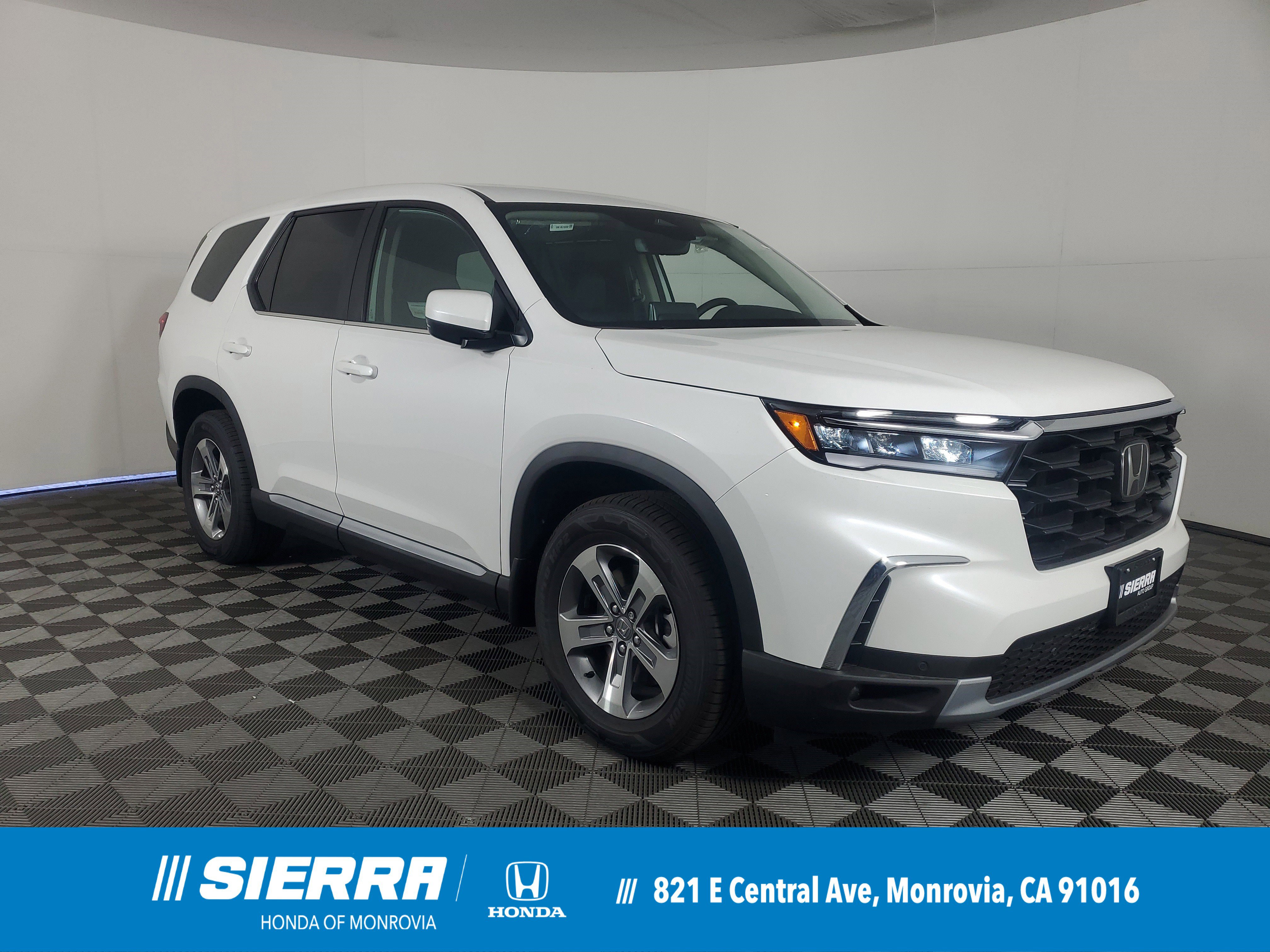 2025 Honda Pilot EX-L's photo