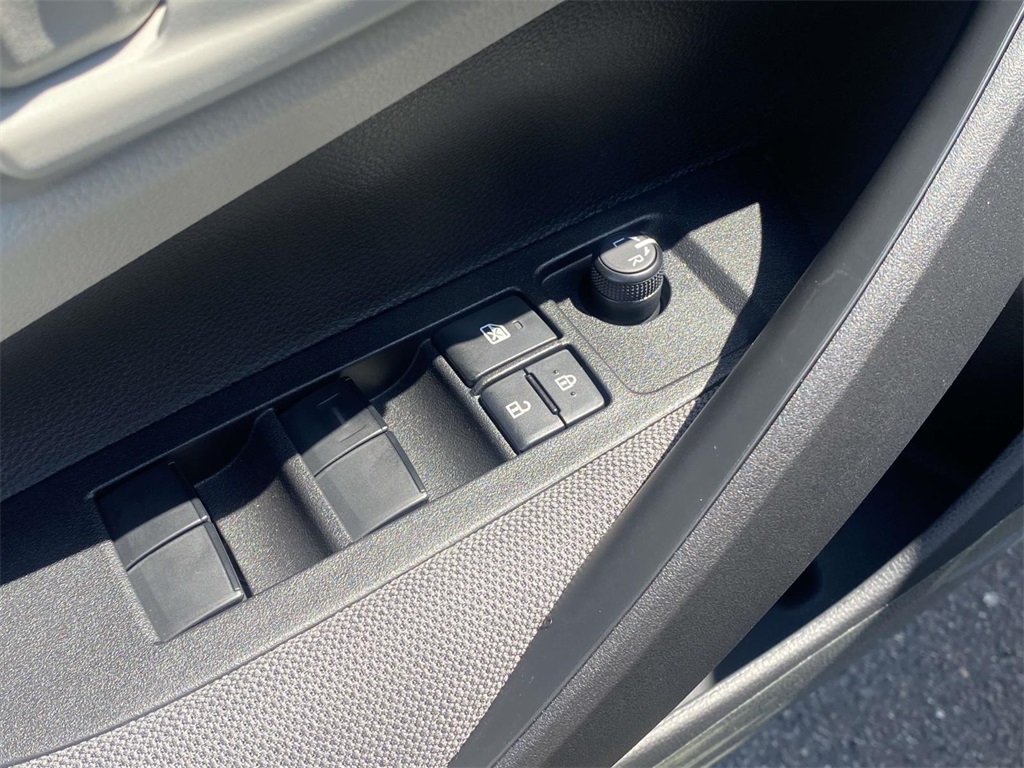 2026 Toyota Corolla LE photo 16