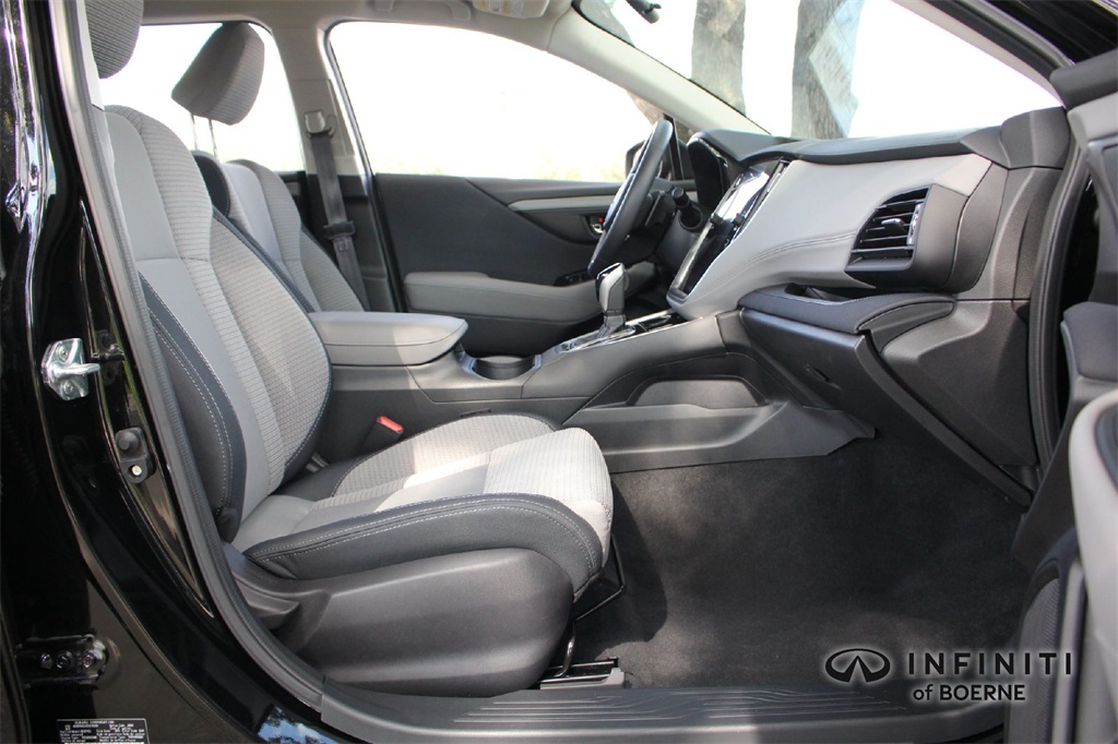 2025 Subaru Outback Premium photo 21