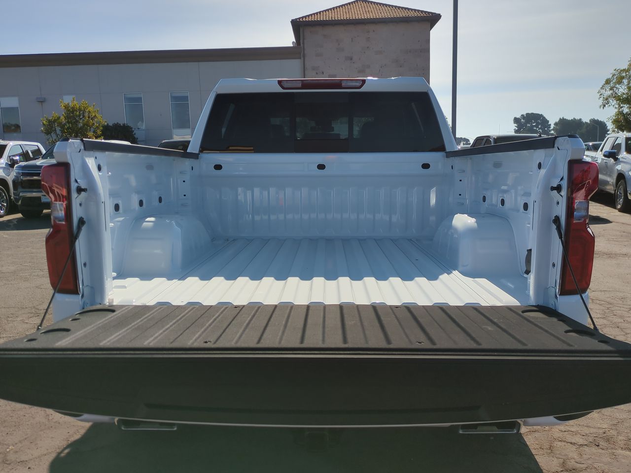 2025 Chevrolet Silverado 1500 RST photo 24