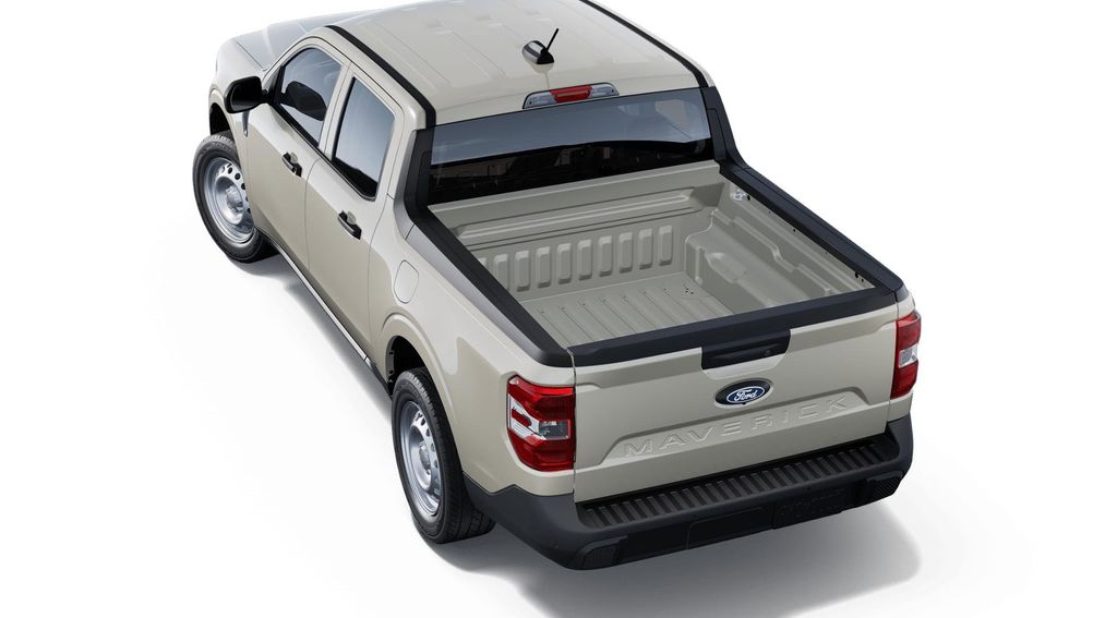 2025 Ford Maverick XL photo 3