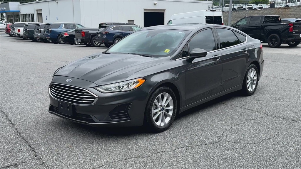 2020 Ford Fusion SE photo 4