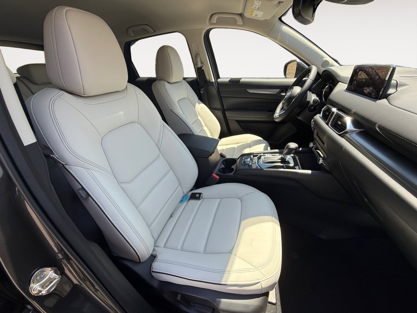 2025 Mazda CX-5 2.5 S Preferred photo 19
