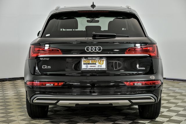 2023 Audi Q5 40 Premium Plus photo 6