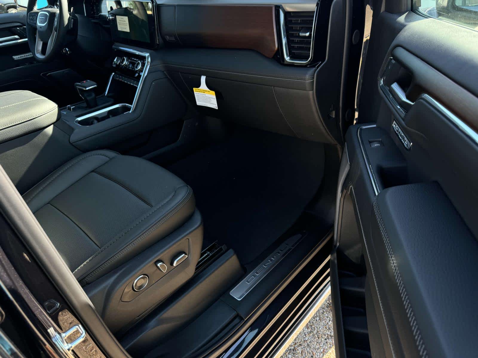 2024 Gmc Sierra 1500 Denali photo 11
