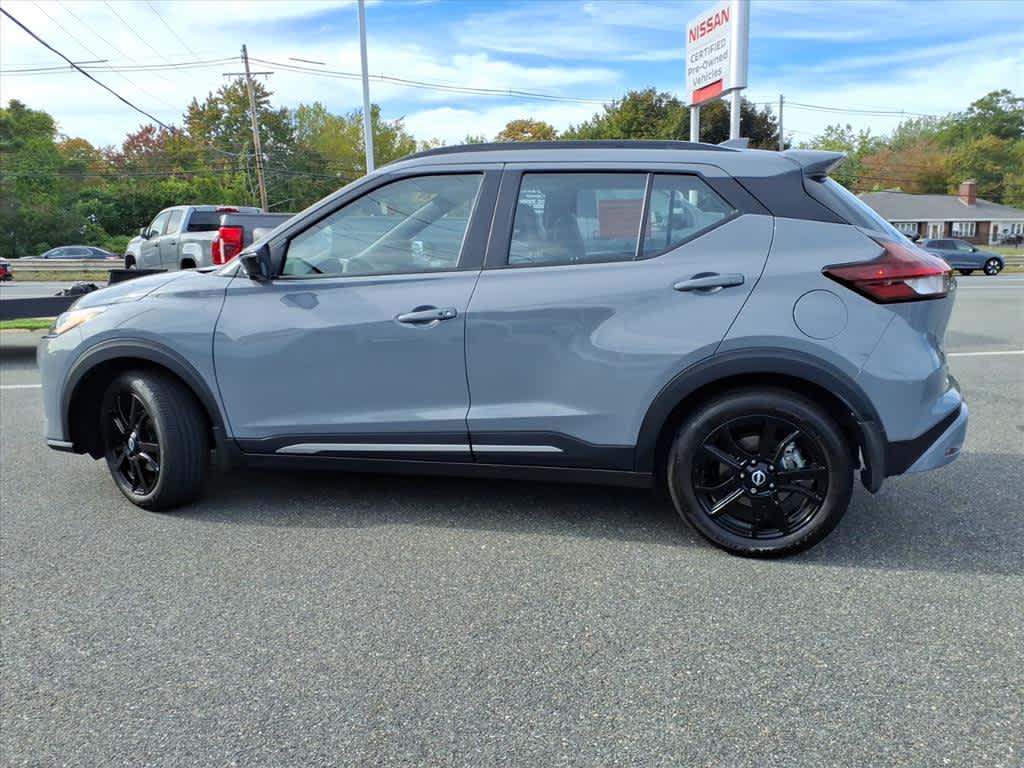 2024 Nissan Kicks SR photo 4