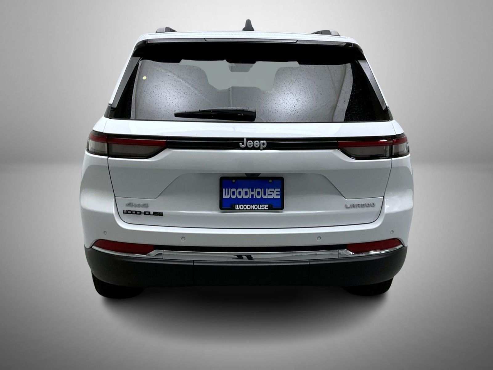 2025 Jeep Grand Cherokee Laredo X photo 3