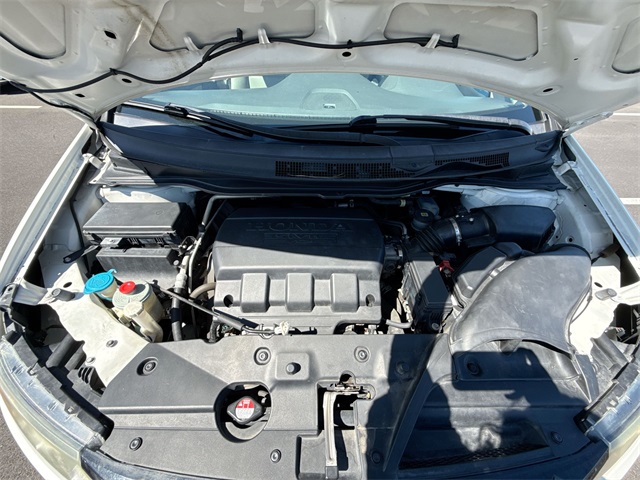2015 Honda Odyssey Touring photo 38