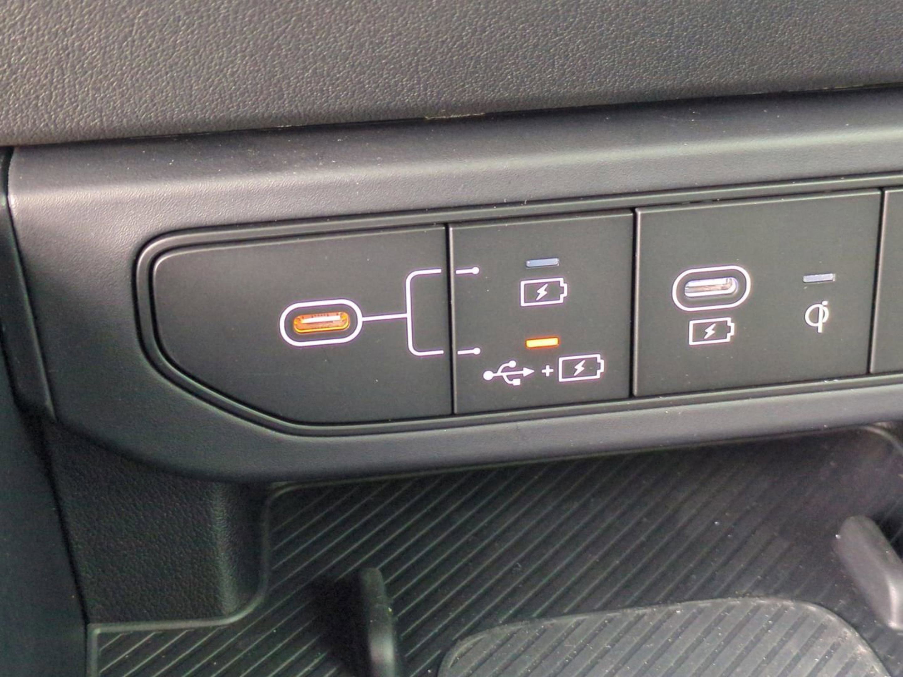 2025 Kia K4 EX photo 21