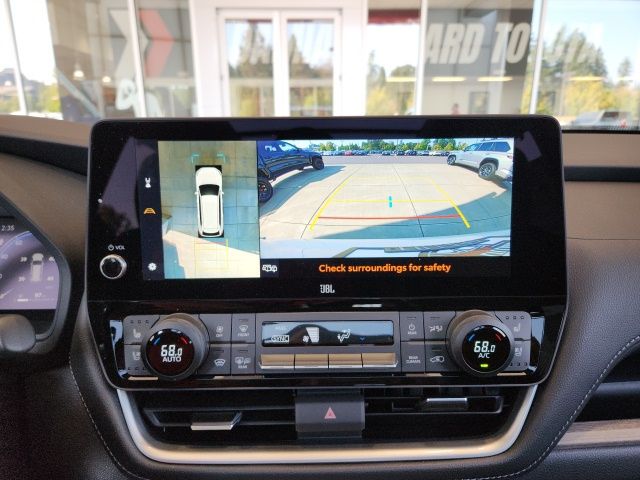 2025 Toyota Grand Highlander Limited AWD photo 25