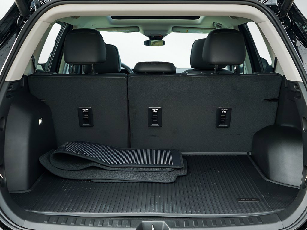 2026 Gmc Terrain Denali photo 5