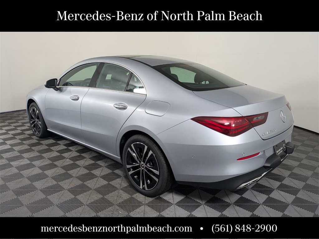 2025 Mercedes Benz CLA 250 photo 4