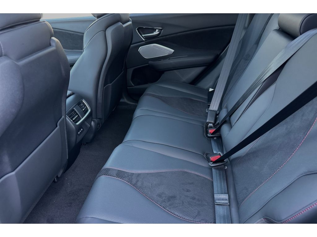 2025 Acura RDX A-Spec photo 7