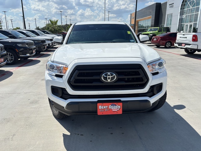 2023 Toyota Tacoma SR5 photo 2