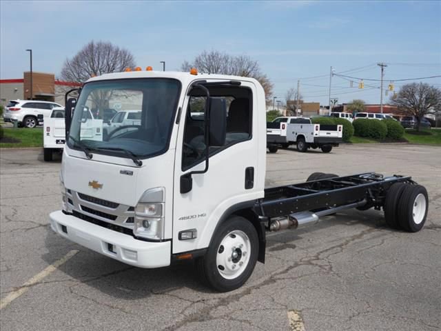 2024 Chevrolet Low Cab Forward Base's photo