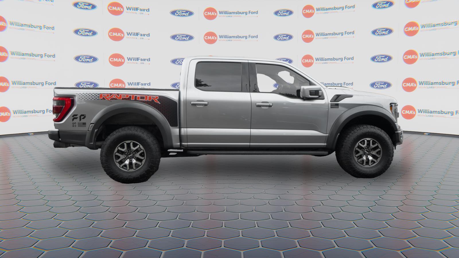 2023 Ford F-150 Raptor photo 4