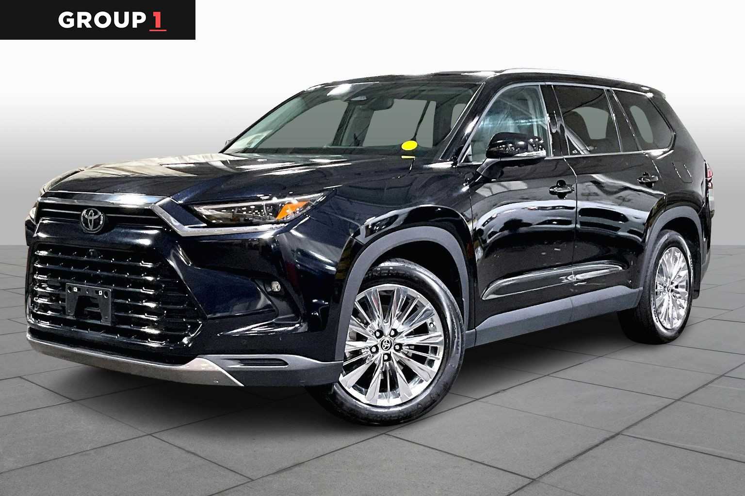 2024 Toyota Grand Highlander Platinum's photo