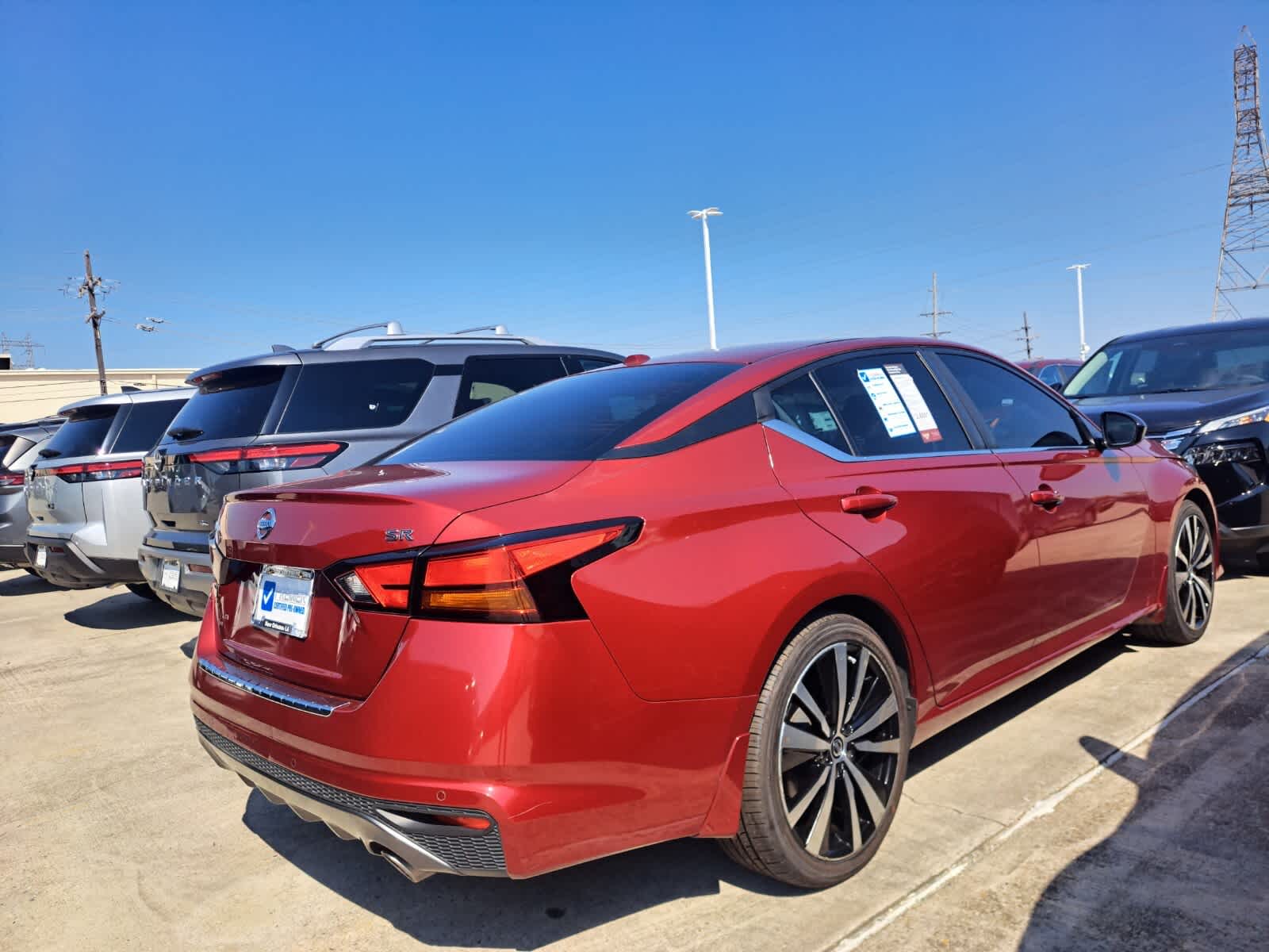 2020 Nissan Altima 2.5 SR photo 3