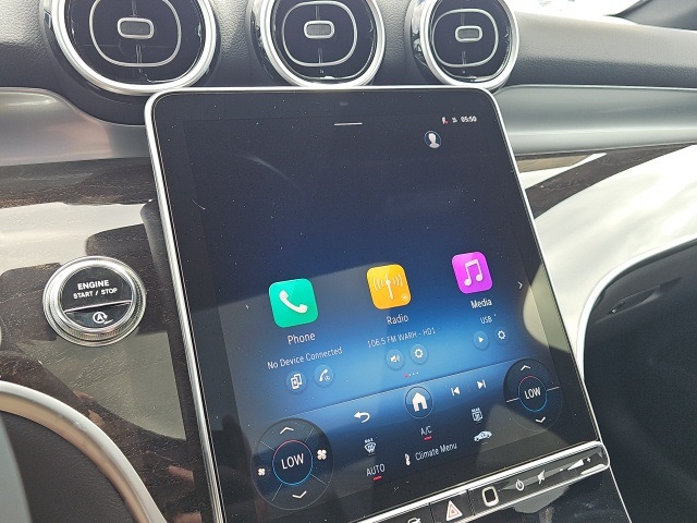 2026 Mercedes Benz GLC 300 4MATIC photo 21