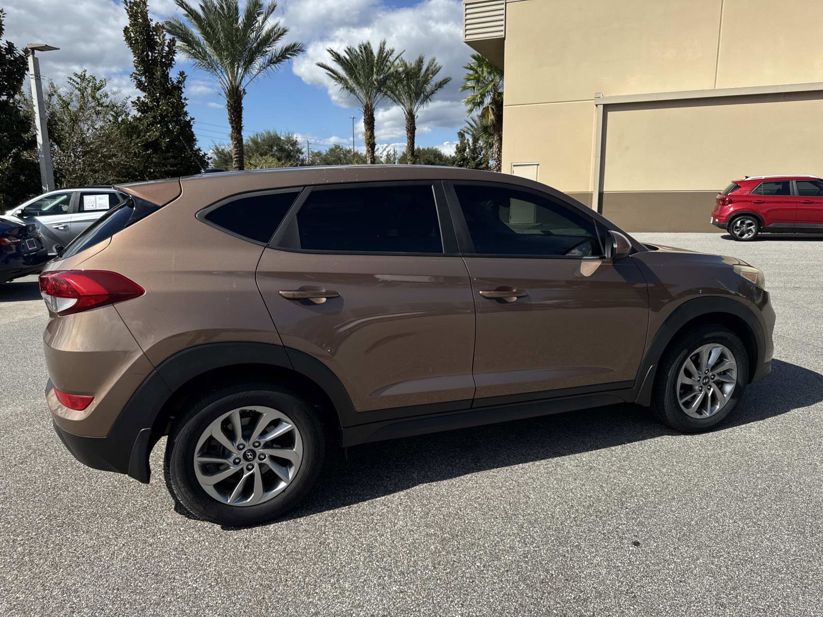 Used 2016 Hyundai Tucson SE with VIN KM8J23A46GU187292 for sale in Lake Mary, FL