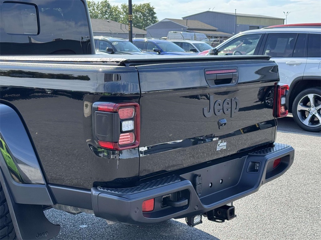 2022 Jeep Gladiator Altitude photo 9