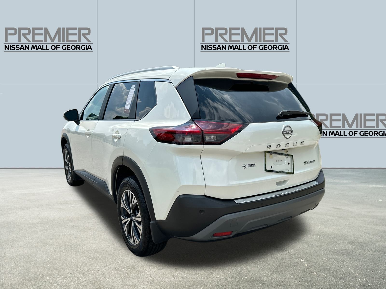 2023 Nissan Rogue SV photo 7