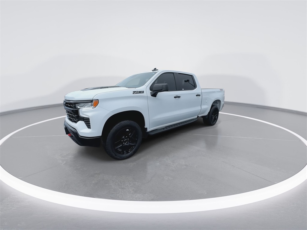 2024 Chevrolet Silverado 1500 LT Trail Boss photo 4