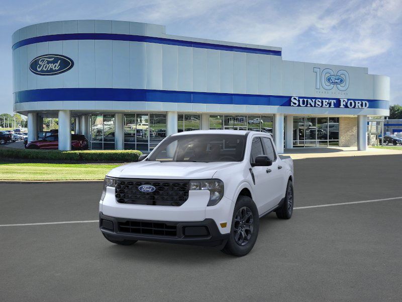 2025 Ford Maverick XLT photo 2