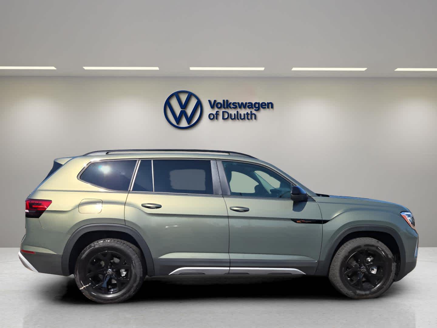 2026 Volkswagen Atlas Peak Edition SE photo 5