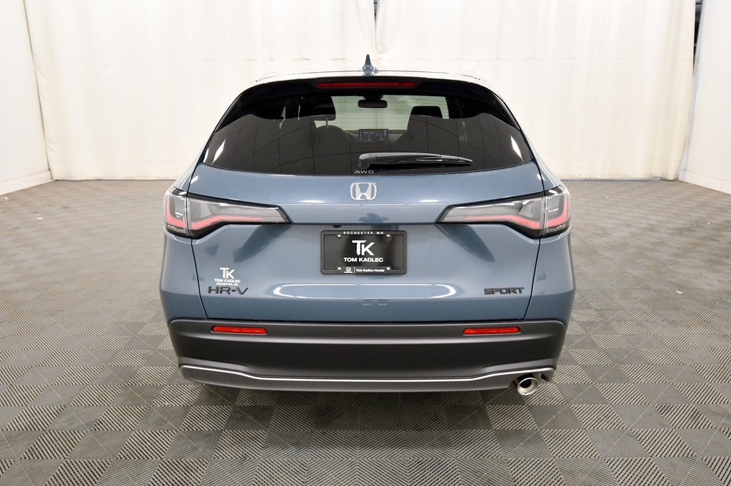 2026 Honda HR-V Sport photo 4