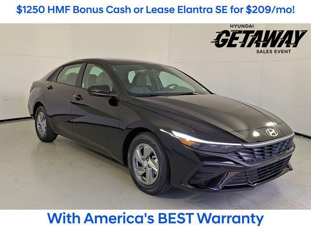 2026 Hyundai Elantra SE's photo