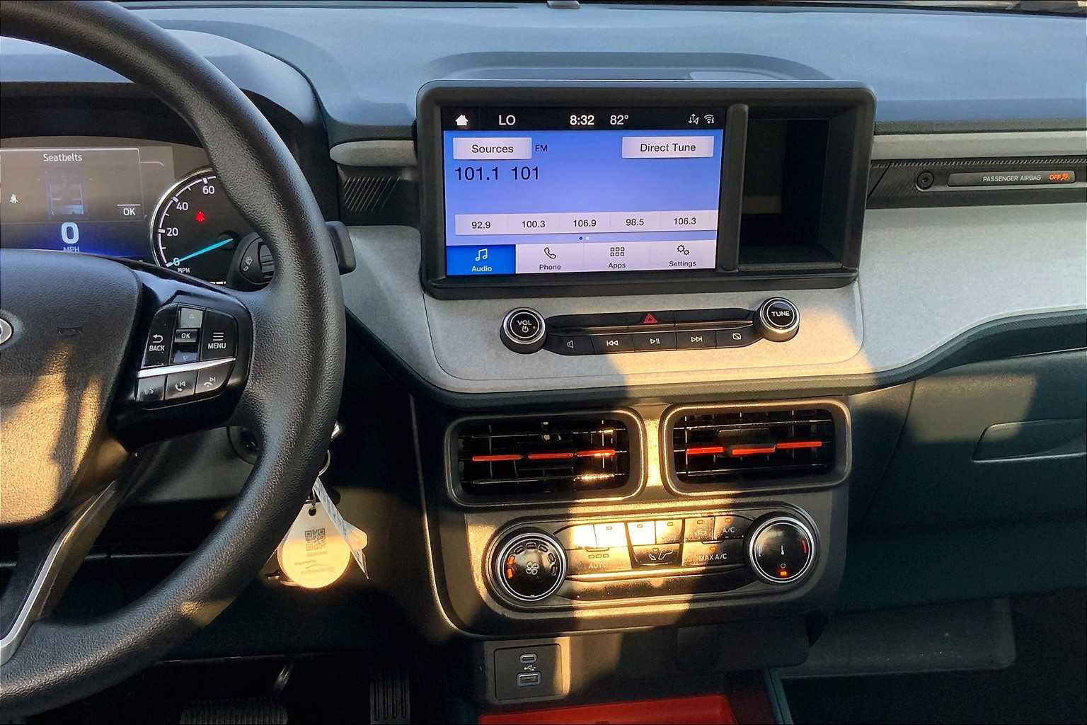 2024 Ford Maverick XLT photo 5