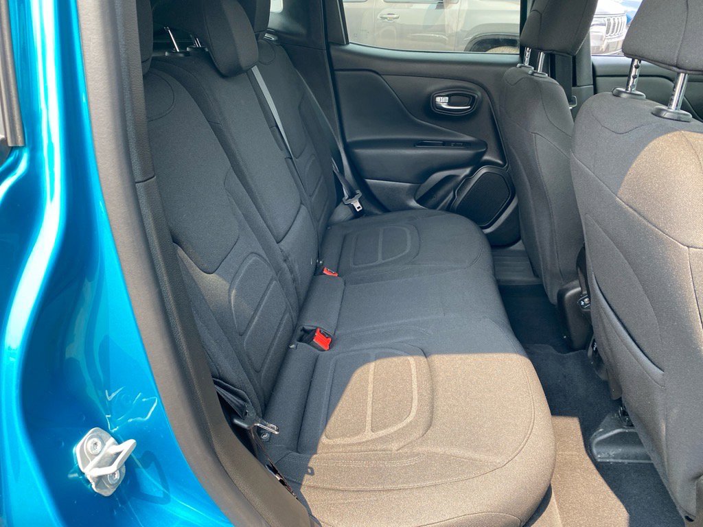 2022 Jeep Renegade Latitude photo 23