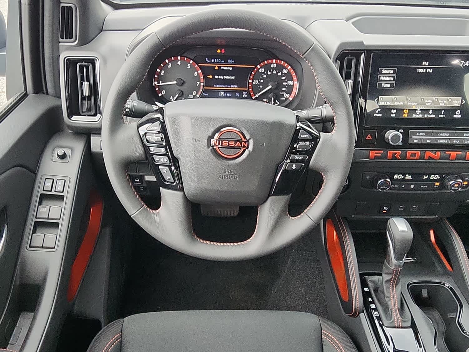 2025 Nissan Frontier Crew Cab PRO-4X photo 8
