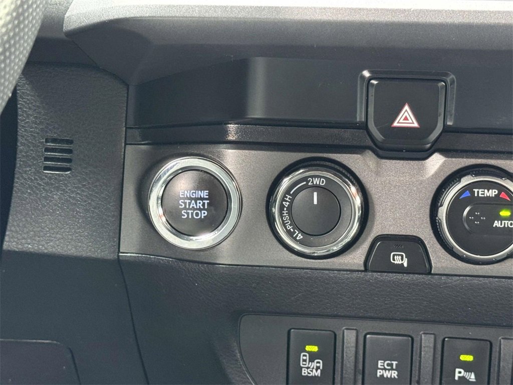 2023 Toyota Tacoma TRD Off-Road 4x4 photo 7