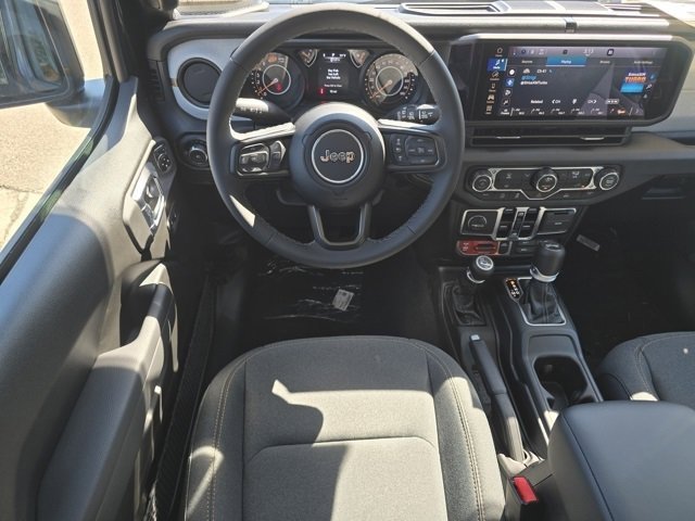 2025 Jeep Wrangler Willys photo 3
