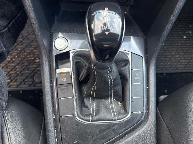 2022 Volkswagen Tiguan SE photo 11