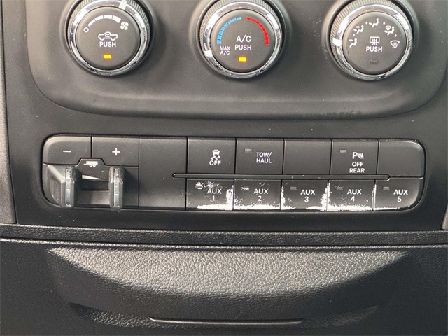 2017 Ram 3500 Tradesman photo 5
