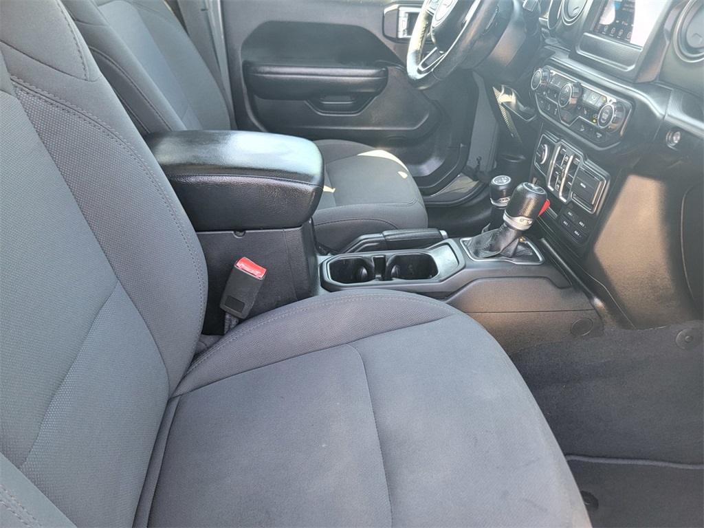 2018 Jeep Wrangler Unlimited Sport S photo 22