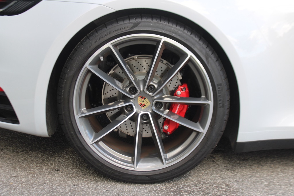 2024 Porsche 911 S photo 15