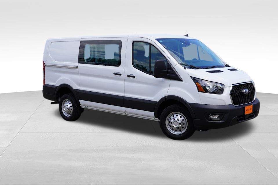 2023 Ford Transit photo 2