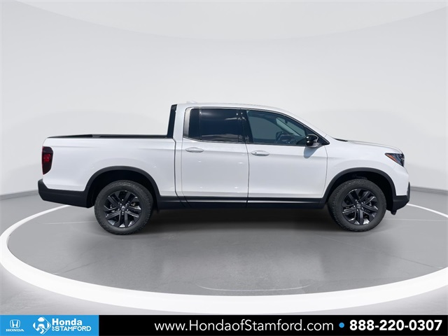 2025 Honda Ridgeline Sport photo 4
