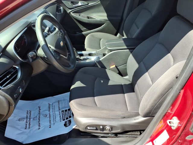 2018 Chevrolet Malibu 1LT photo 14