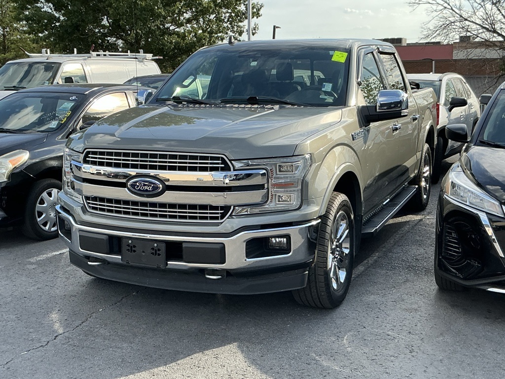 2019 Ford F-150 Lariat photo 2