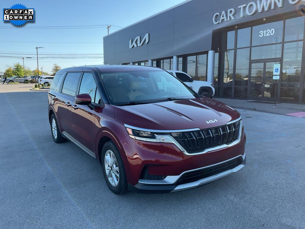 2023 Kia Carnival LX Seat Pkg's photo