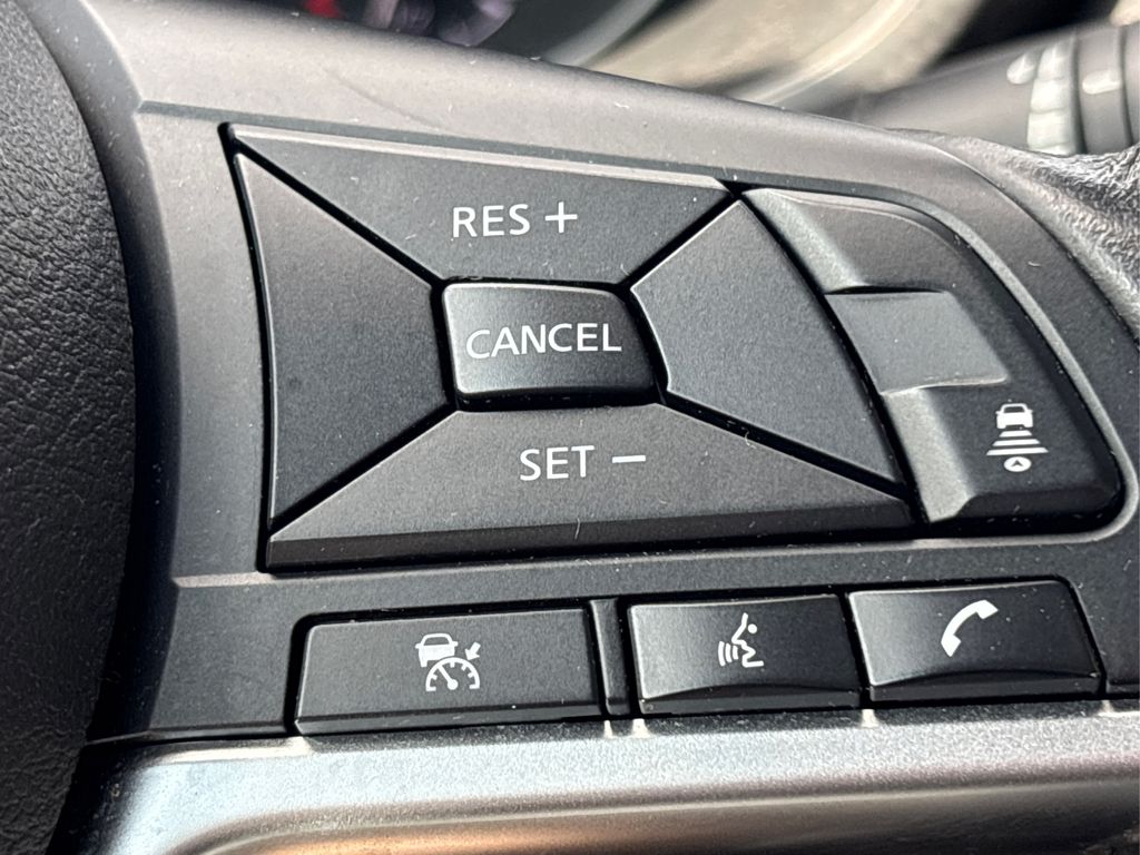 2022 Nissan Sentra SV photo 25
