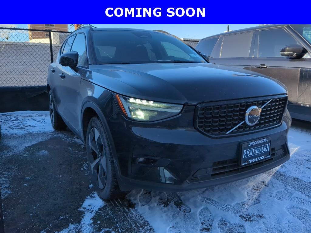 2025 Volvo XC40 Plus's photo