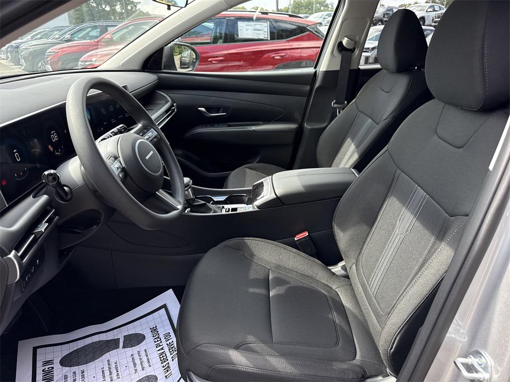 2026 Hyundai Tucson SEL photo 10
