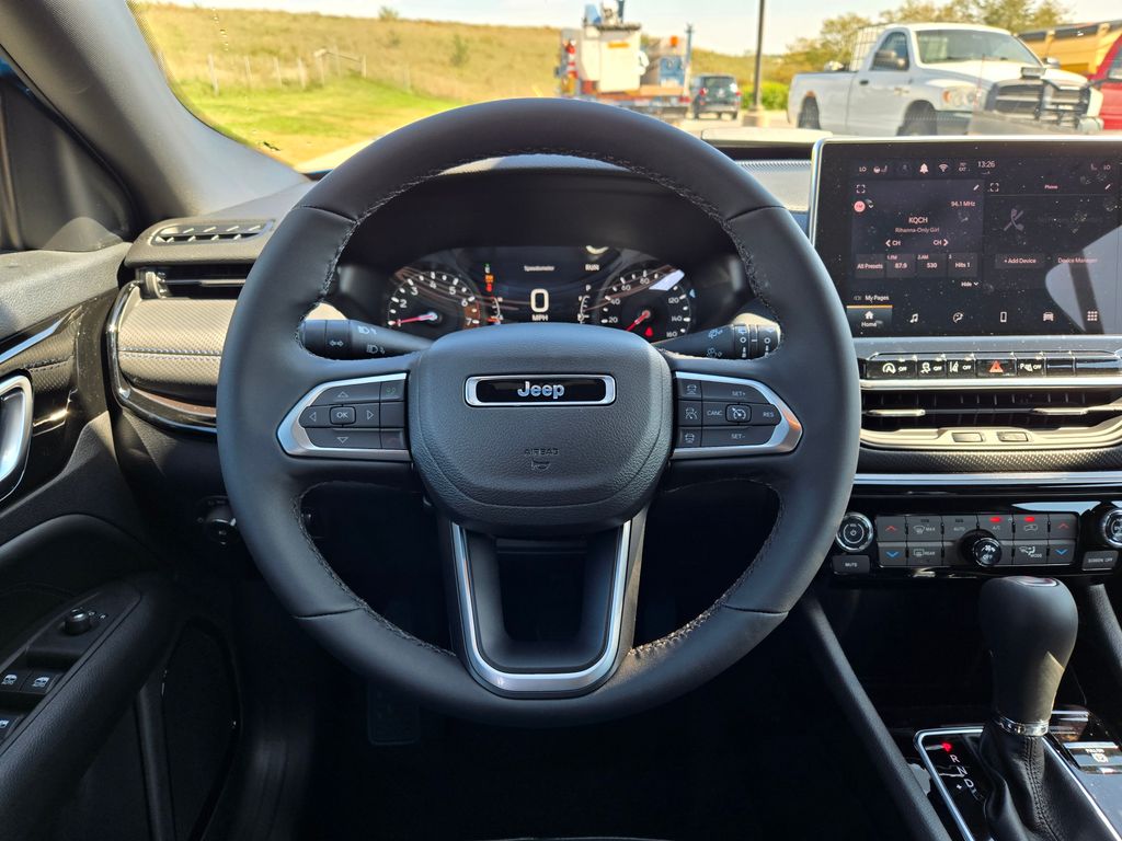 2026 Jeep Compass Limited photo 17