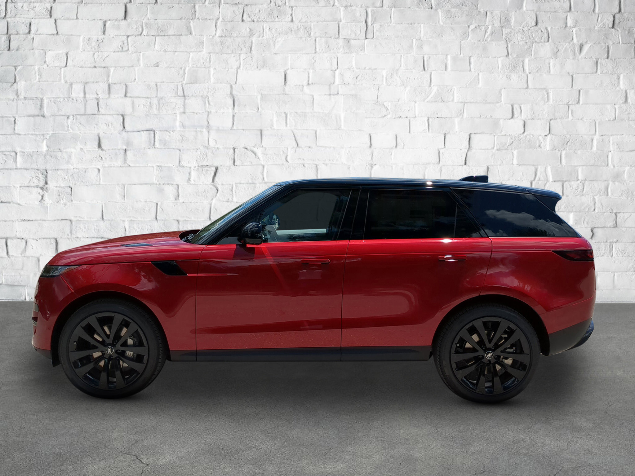 2025 Land Rover Range Rover Sport SE photo 3